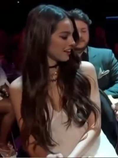 Olivia Rodrigo's reaction when u said that u have a 10 inch dick for her tonight