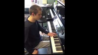 How a blind pianist "sees" the piano. I got my dad to ask some of the questions from a previous reddit thread and I tried my best to answer. I think I have a tendancy to ramble!