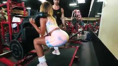 🍑🍑🍑