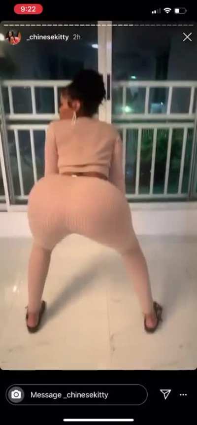 I would bust so quick😍