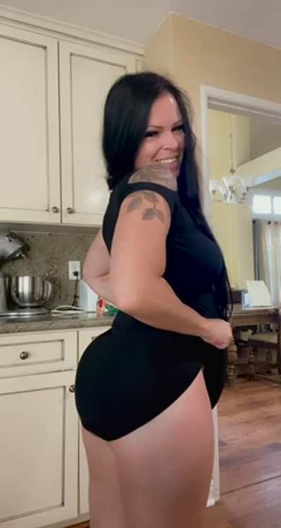 I hope this little black dress hides my big white ass&hellip;