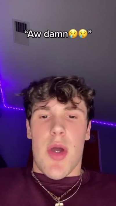 Bruh 😂