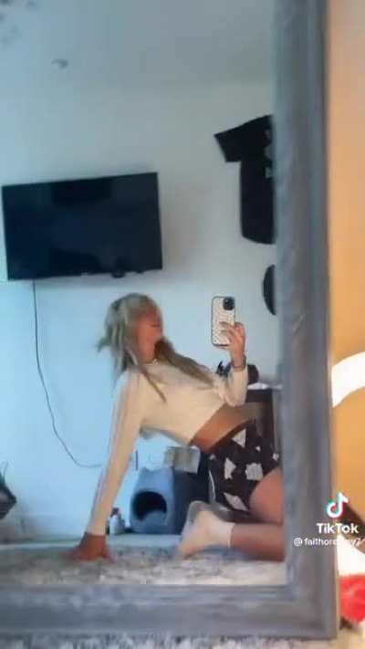 Such a hot thot