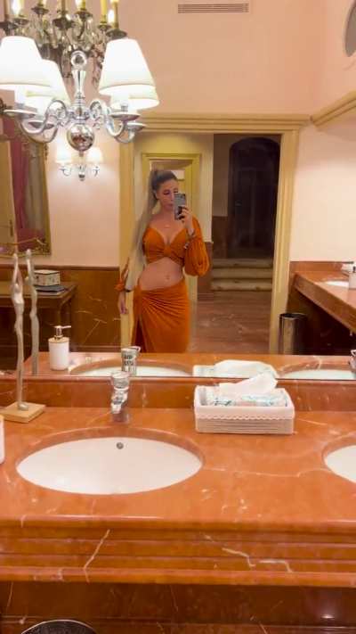 Bombones ✨ me veo bonita con este outfit??
