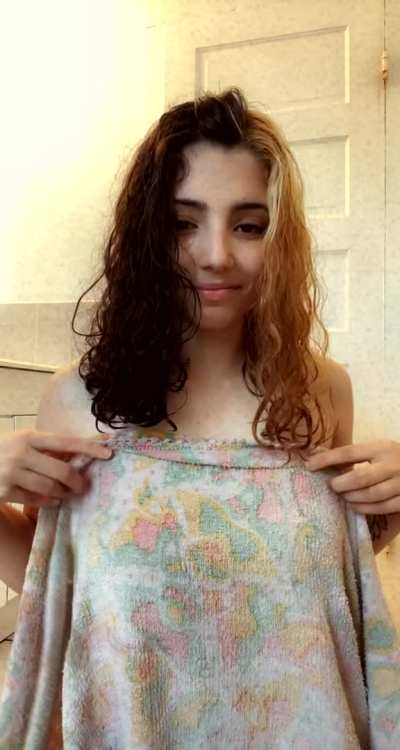 Upvote and I&rsquo;ll give you a free video right to your DM&rsquo;s 😈