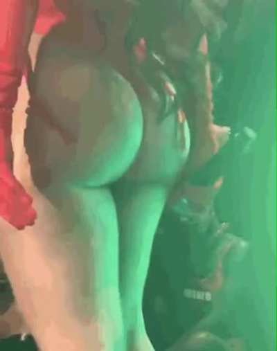 Doja Cat is so fucking thicc