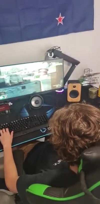 HA HA HAAAAA