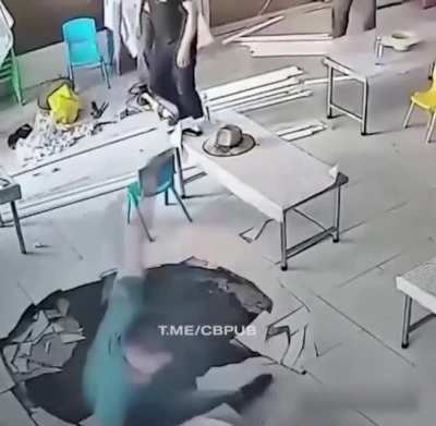 HMF while I dodge this sinkhole.