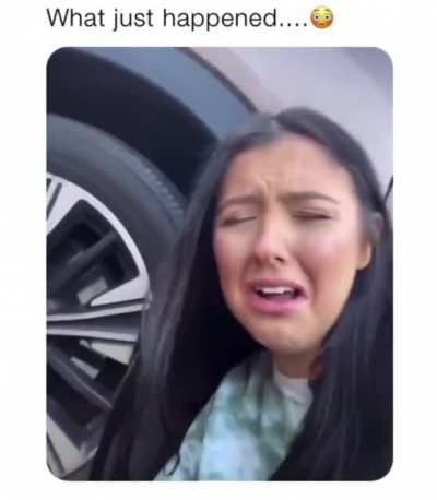 Girl&rsquo;s hand gets crushed by a car