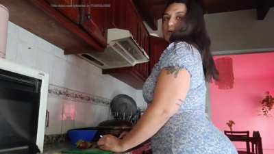 Farting while cooking