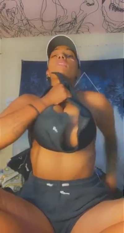 Possibly The Best Tits I&rsquo;ve Ever Seen on Reddit