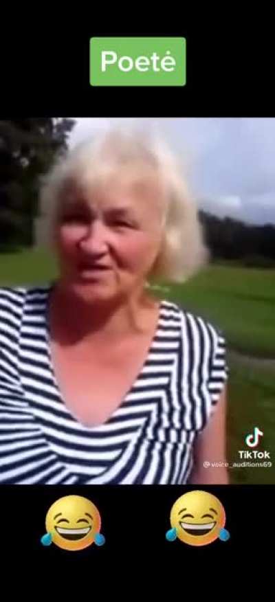 Kai mokytoja pra&scaron;o pasakyti eilėra&scaron;tį :