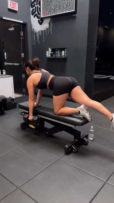 Kim Cruz