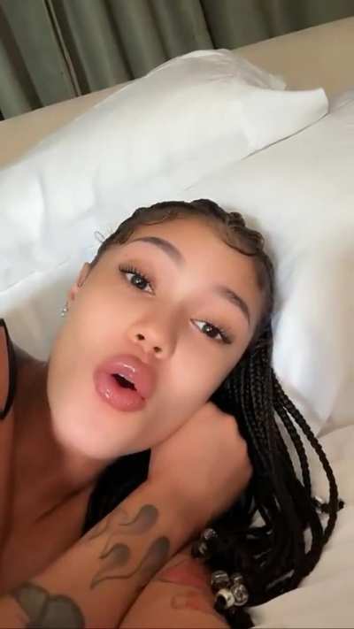She&rsquo;s looks good shi 😍