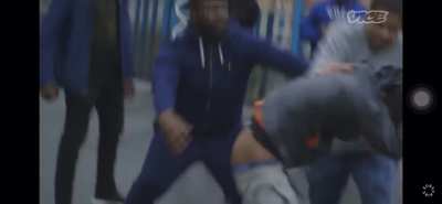&ldquo;Fight back nigga&rdquo;😂🤣