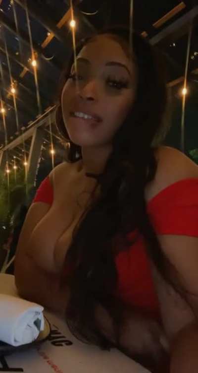 🍷