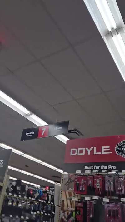 Got rickrolled in a harbor freight