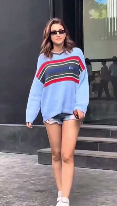Kriti Sanon [new]