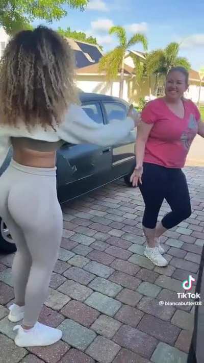 All Up In That 🍑