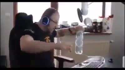 kurwa mac😤