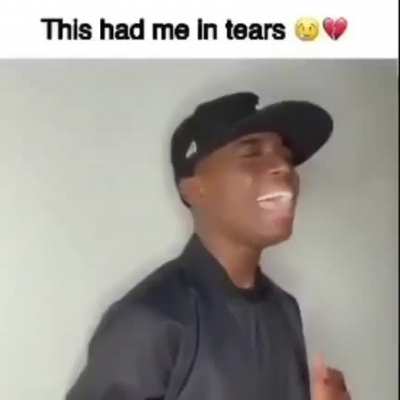 ✊😿