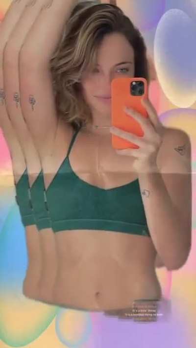 Violet Beane