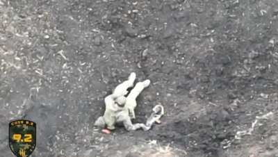 ua pov - Russian soldier shoots himself in the head after being bombed by a Ukrainian drone