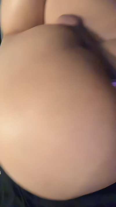 My ass is craving for something bigger🥺