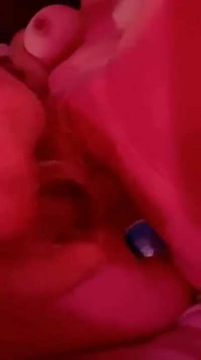 Some entertainment (f)or hubs when he&rsquo;s at work