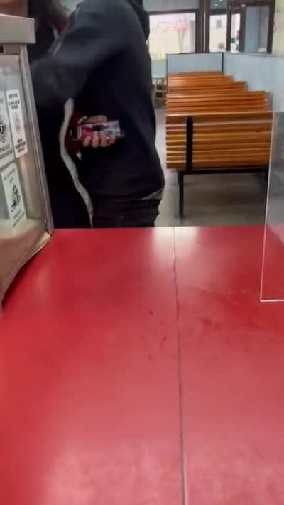 Customer attacks fast food worker for getting mushrooms on her Philly Steak