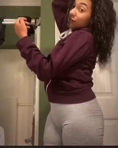 Would you pull out be honest?🤤 add my premium snap for more @shelaadevoee🤰