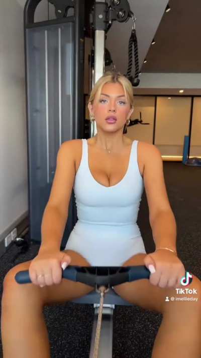 @imellieday