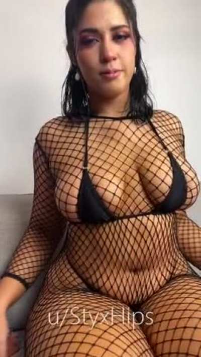*Big titty doll distracts you*