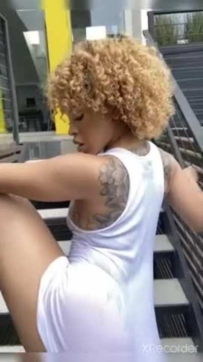 Her Full 10GB Folder in Comme<wbr>nt👇👇