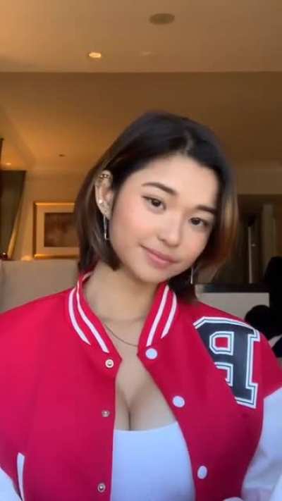 Jeila Dizon