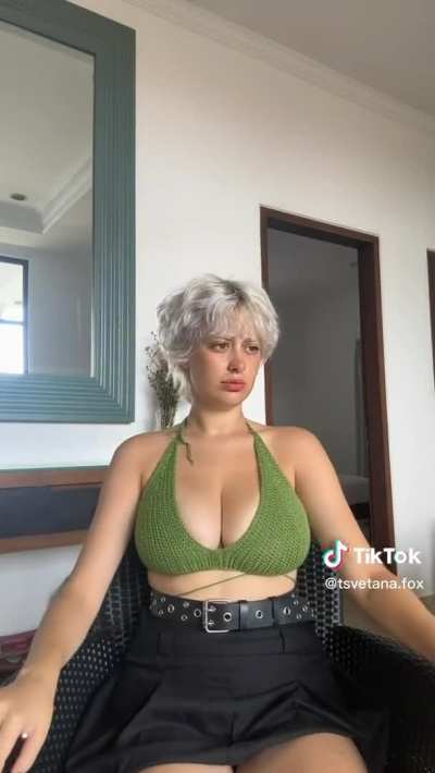 @tsvetana.fox