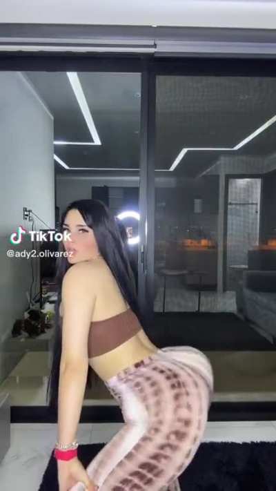 why this much jiggle wiggle?