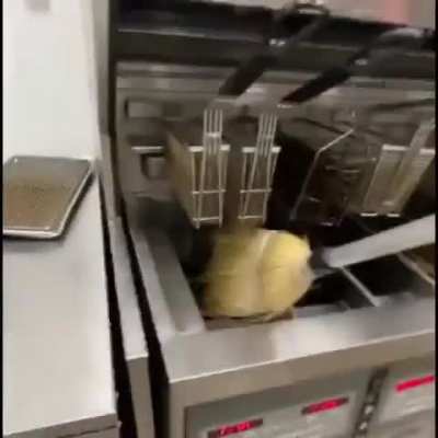 OH NO A MOP!?