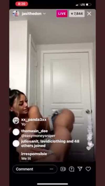 She throwing that mf