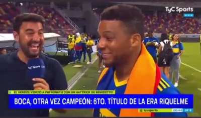 David quien? Dereck Fabra papa, y con la titular puesta. Lo m&aacute;s grande que tiene la instituci&oacute;n. BOCAAA💙💛💙