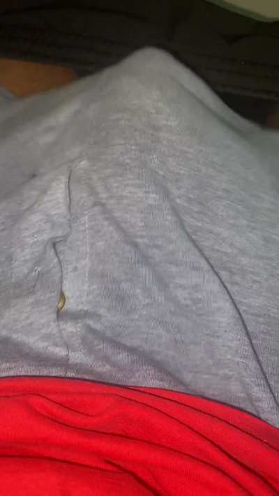 29 M4F - DM&rsquo;s are open if you&rsquo;re curious as to what&rsquo;s under here