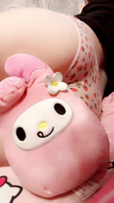 farting on my poor lil stuffie, oh well! it&rsquo;ll make u desperate and jealous hehe it smelled so bad btw