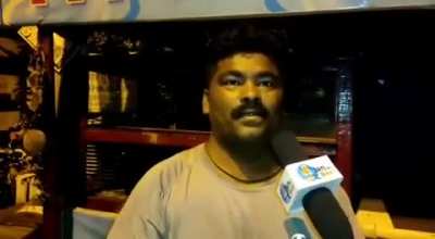 Local in Jahangirpuri:"They tore the national flag,pelted stones on Hanumanji,harass our womenfolk whenever they go to markets.Involved in all kinds of illegal activities from drugs to mafia.We are Indians but police never listens to us.They are Banglades