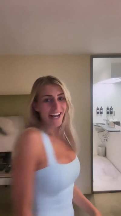 Return of the Try-On Videos, 2023 US Open Edition