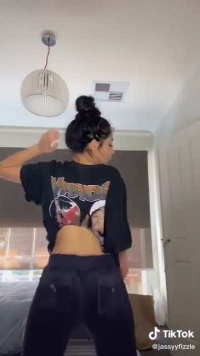 🤰