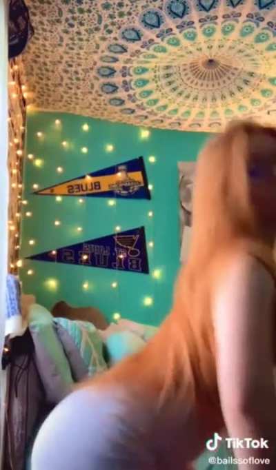 @bailssoflove