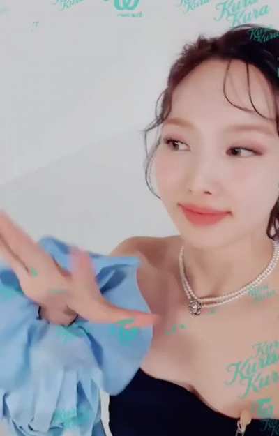 TWICE - Nayeon
