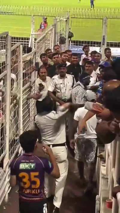 IPL BALL IN BALLS