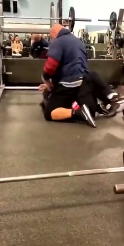 There&rsquo;s weight classes for a reason bro&hellip;