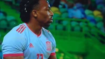 Adams Traor&eacute; foul over Trinc&atilde;o